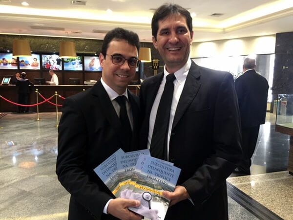 Doação livro do Dr.Marcos Araguari